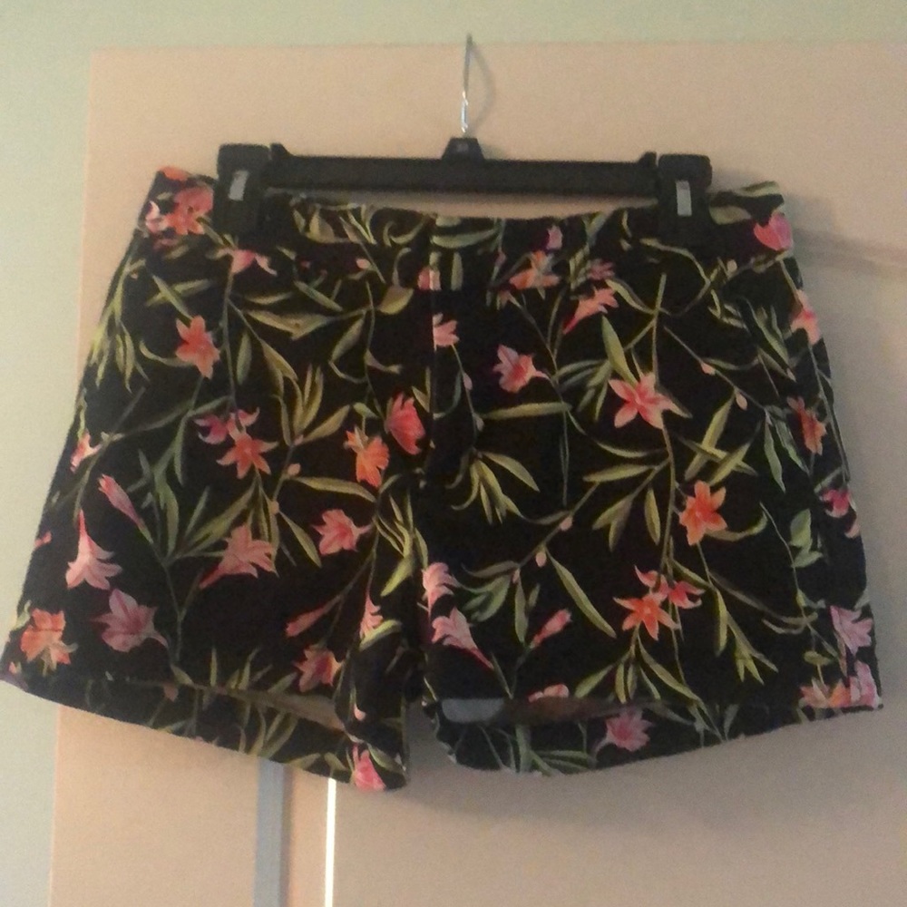 GAP Shorts